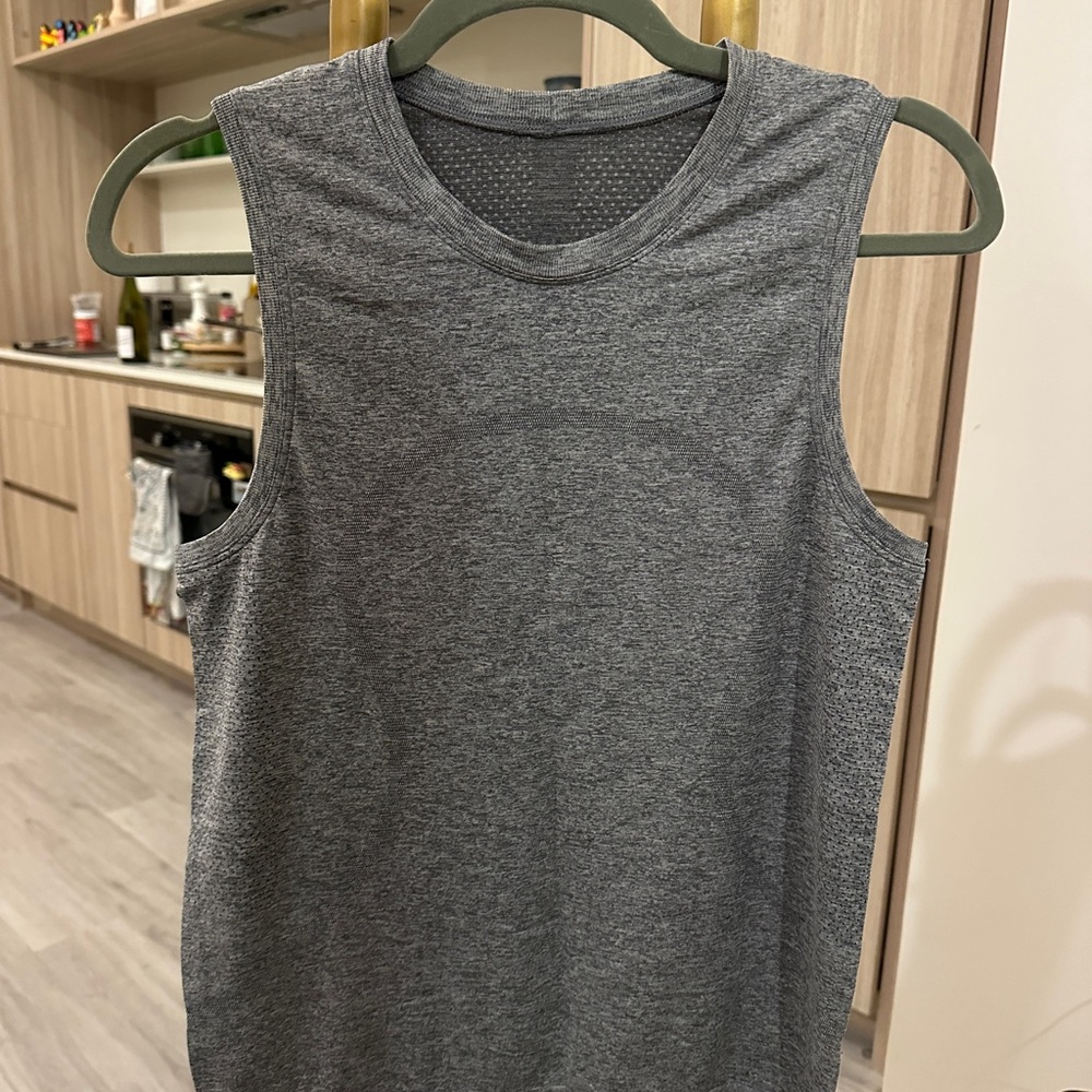 Lululemon Gray Sleeveless Women's Top